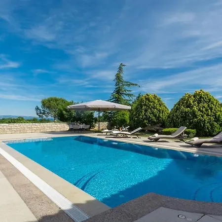 Luxury Harmony With Private Heated Pool In Istria - Pula - Rakalj Prhati