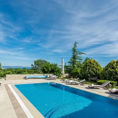 Villa Luxury Harmony With Private Heated Pool In Istria - Pula - Rakalj *