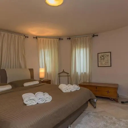 Luxury Harmony With Private Heated Pool In Istria - Pula - Rakalj * Prhati